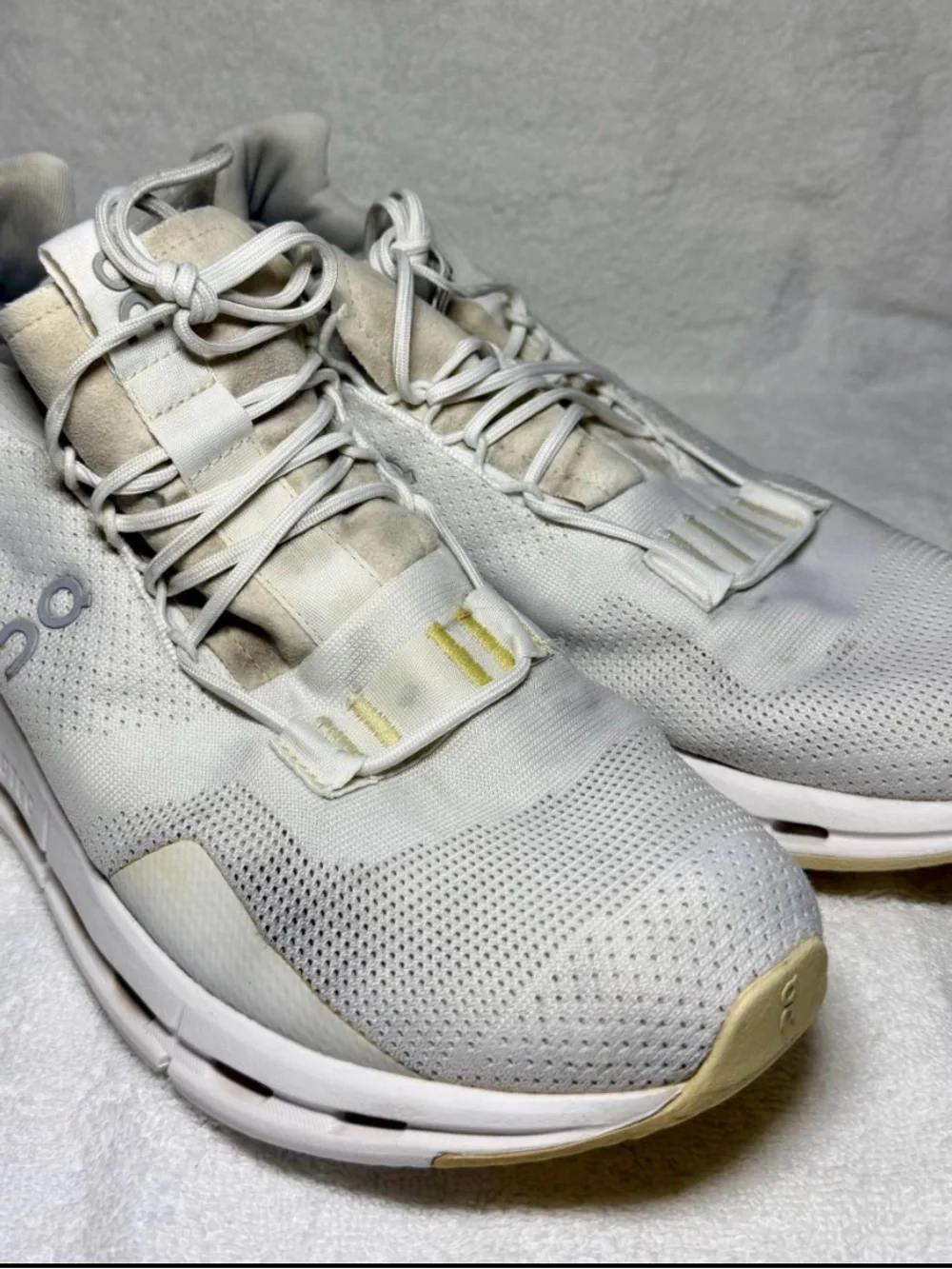On Running lightweight white
